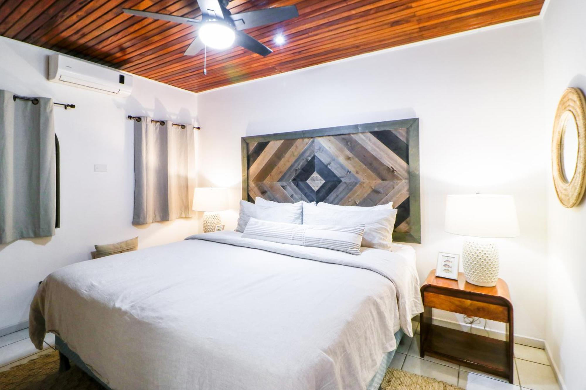 Flamingo Marina Resort Pacific North Coast Стая снимка