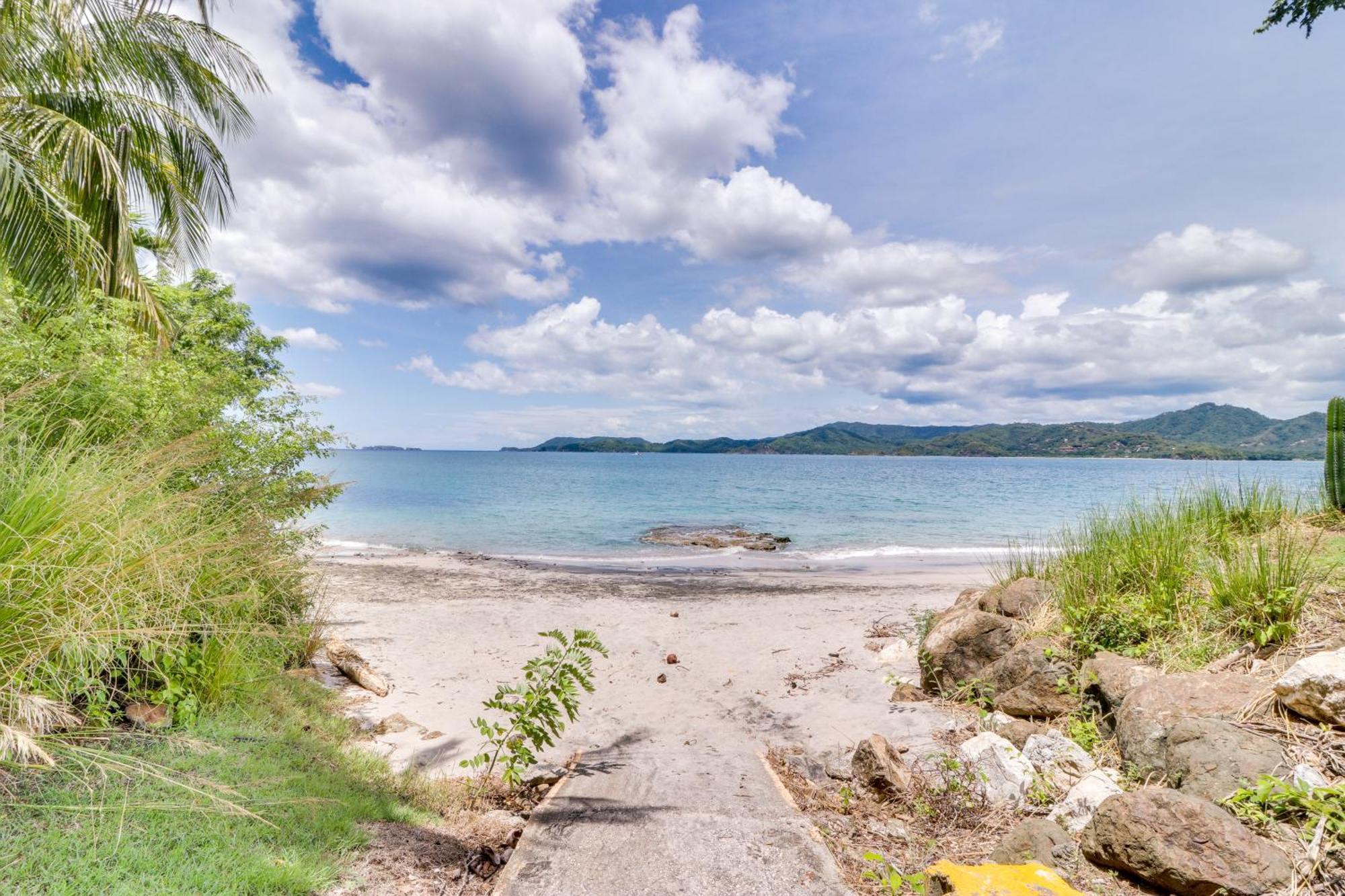 Flamingo Marina Resort Pacific North Coast Стая снимка